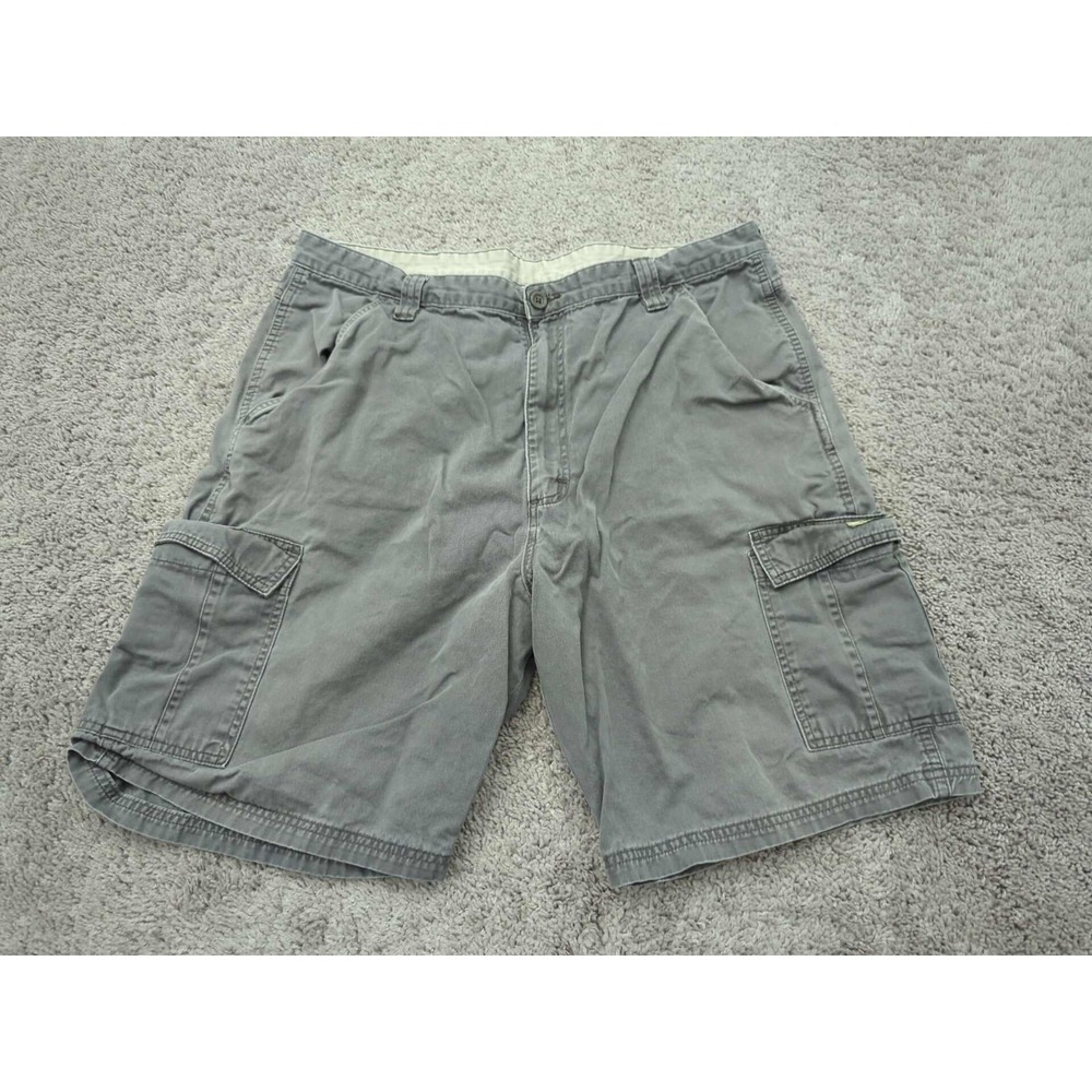 Wranger Cargo Shorts Mens‎ 38 Gray Inseam: 9" Outdoor Casual VF Jeanswear